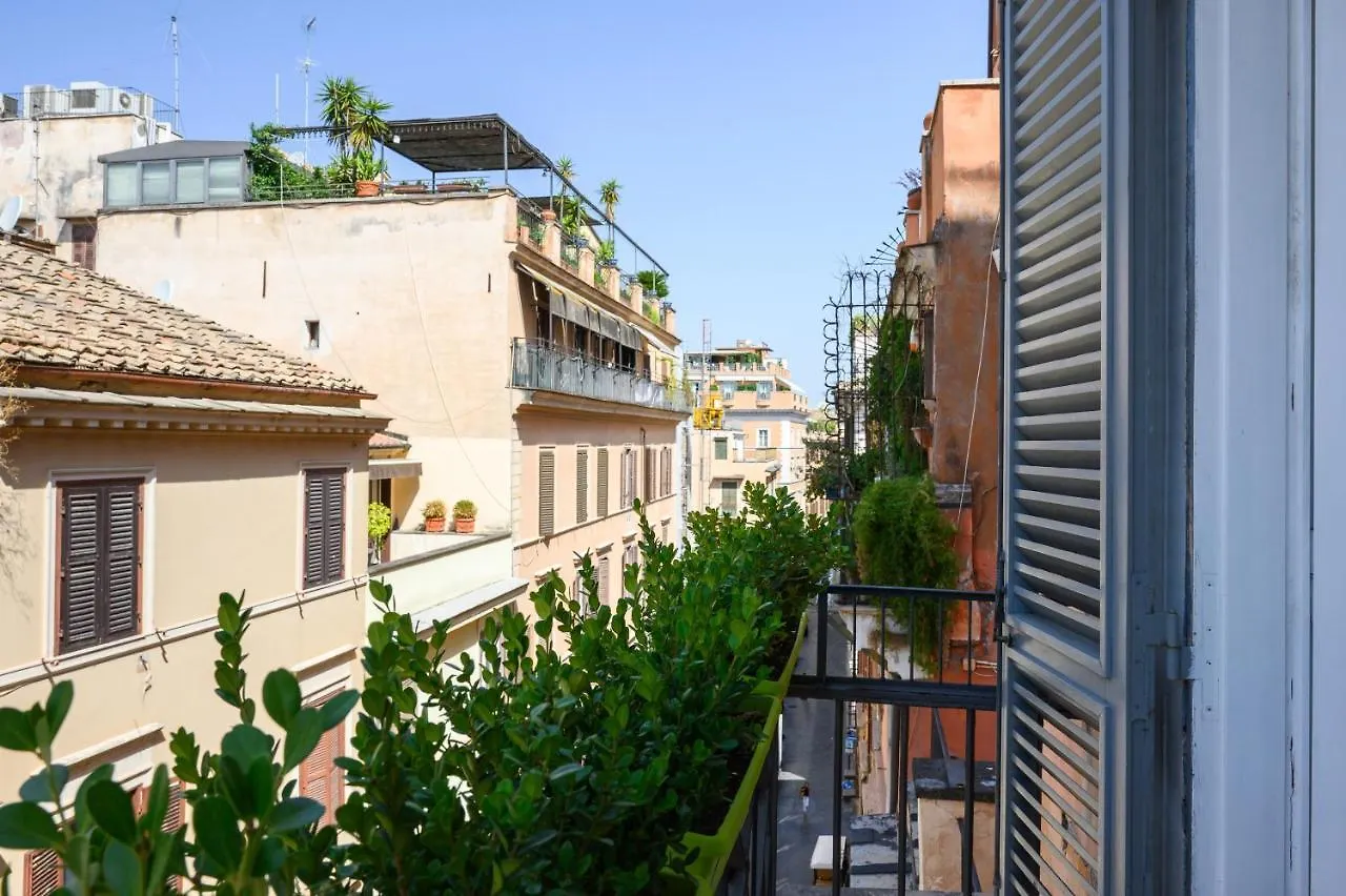 Domus Spagna Frattina Guest House Rome Italy