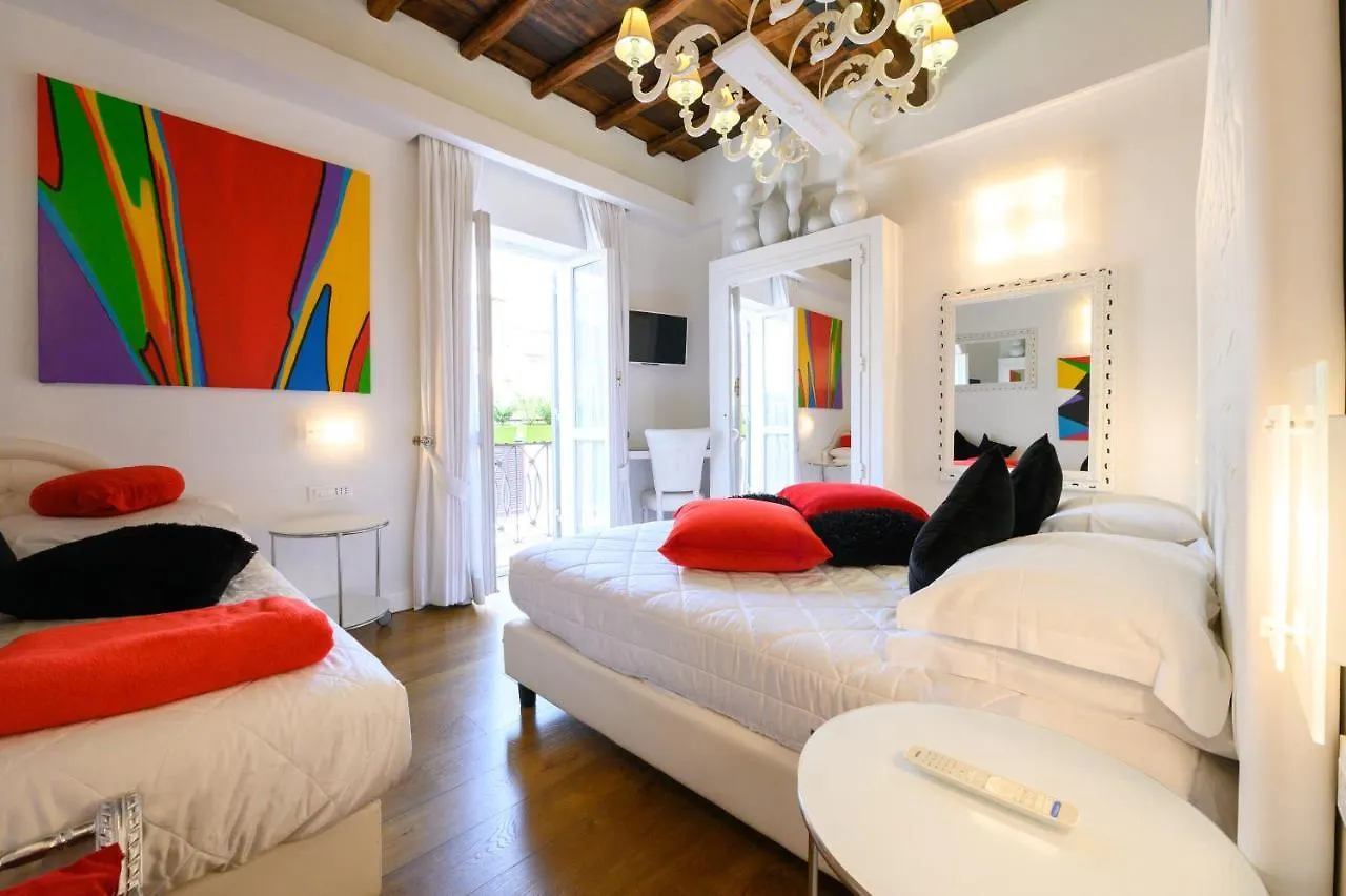 Domus Spagna Frattina Guest House Rome