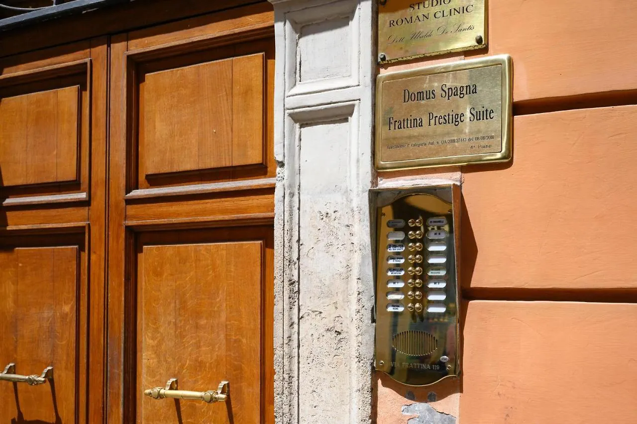 Domus Spagna Frattina Guest House Rome