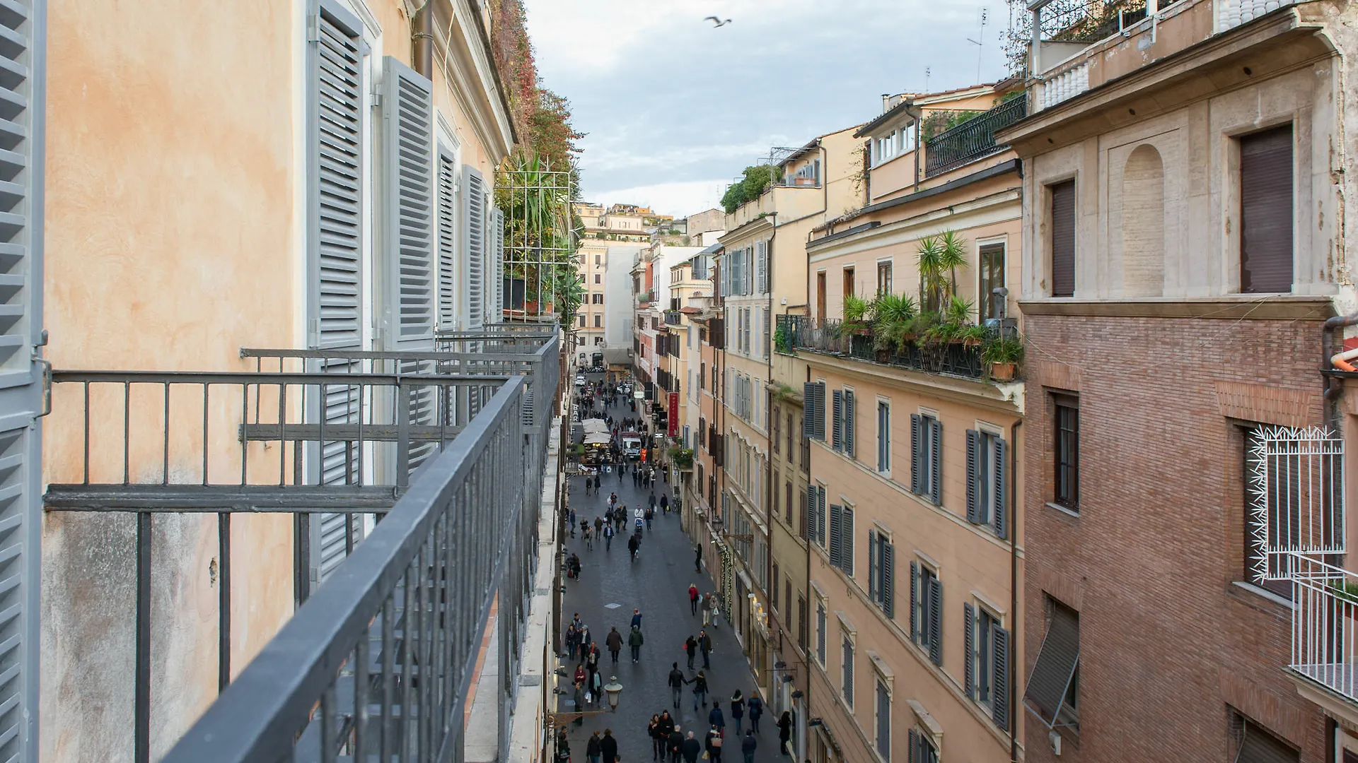 Domus Spagna Frattina Rom Gæstehus